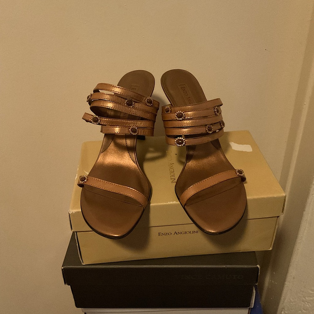 Enzo Angiolini Sandal - Size 10